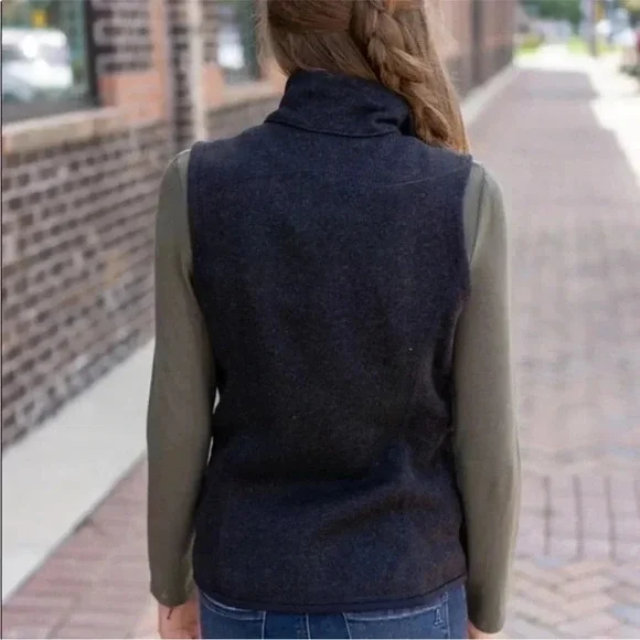 Patagonia Black Better Sweater Vest Size Small - Picture 3 of 12